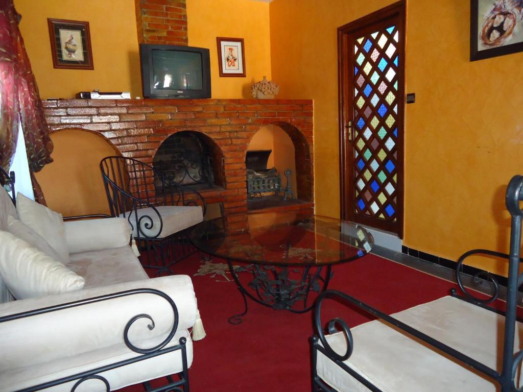 Hotel Riad L' Arganier D' Or Ait el Rhazi Екстер'єр фото
